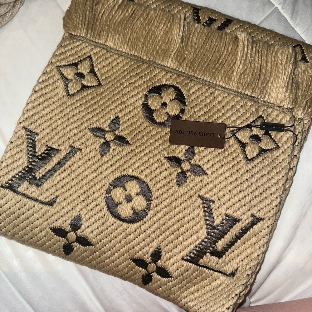 Louis Vuitton Metallic Logomania Wool Scarf